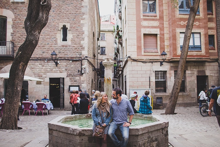 barcelona gotic square for honeymoon jesuscaballero.com