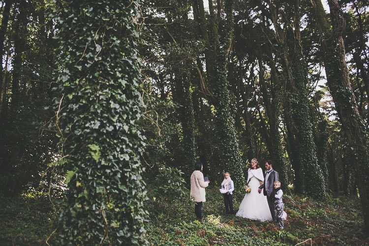 0003_small-wedding-at-forest-in-Sintra-Portugal-destination-photographer-jesus-caballero