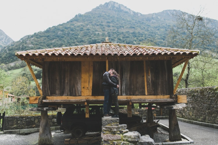 oviedo wedding photographer in Spain. On the senda del oso - path to see the latest brown native bear on Cantabrian mountains of Northern Spain an intimate session #spain #asturias #oviedo #preboda #wedding #destination #bodaoviedo #elop #diferente #Cantabrian #mountains #grainstore