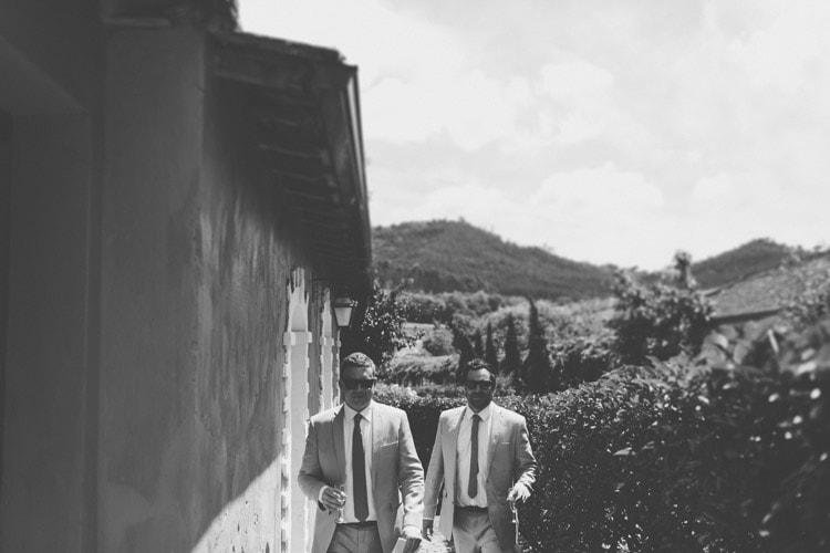 groom and bestman at Sintra vineyard wedding at quinta santa ana in gradil, portugal, by jesus caballero photographer #sintra #gradil #quintasantaana #quinta #yellow #vineyardwedding #vineyard #wedding #countryside #boho