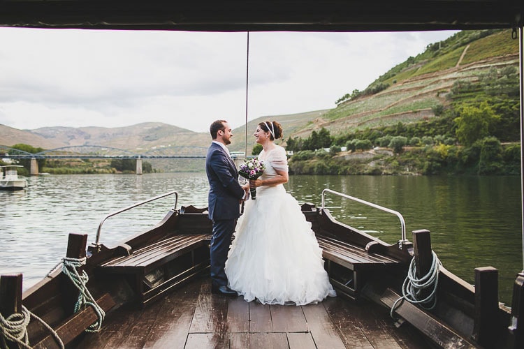 romantic cruise on a riverboat for destination wedding douro valley portugal wedding vintage house hotel pinhao photographer jesus caballero switzerland