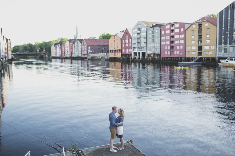 modern photographer in trondheim for different weddings