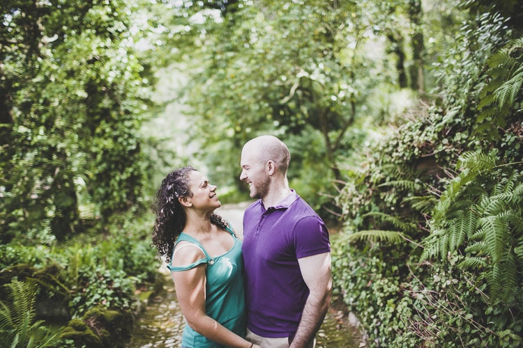 Pre wedding in Sintra Portugal of a wonder couple at the quinta santa maria by destination photographer jesuscaballero.com