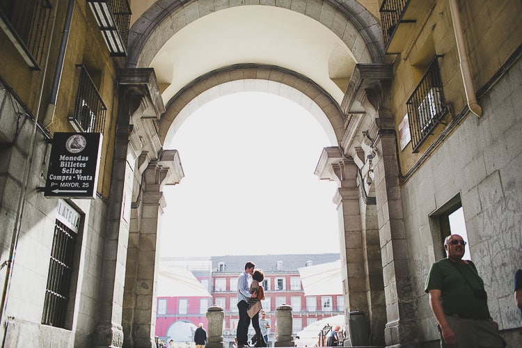 Madrid wedding photographer, plaza mayor square in madrid spain for elopement