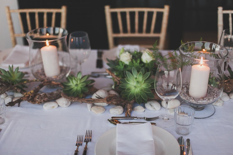 dinner wedding details table