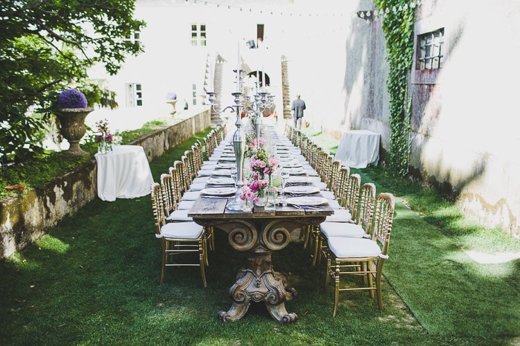 wedding table in outdoor dinner in SIntra #summerwedding #sintra #outdoorwedding