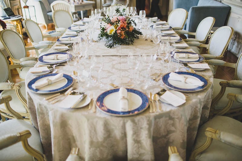 table stationery and sitting from lisbon wedding planners in Pestana Palace 
