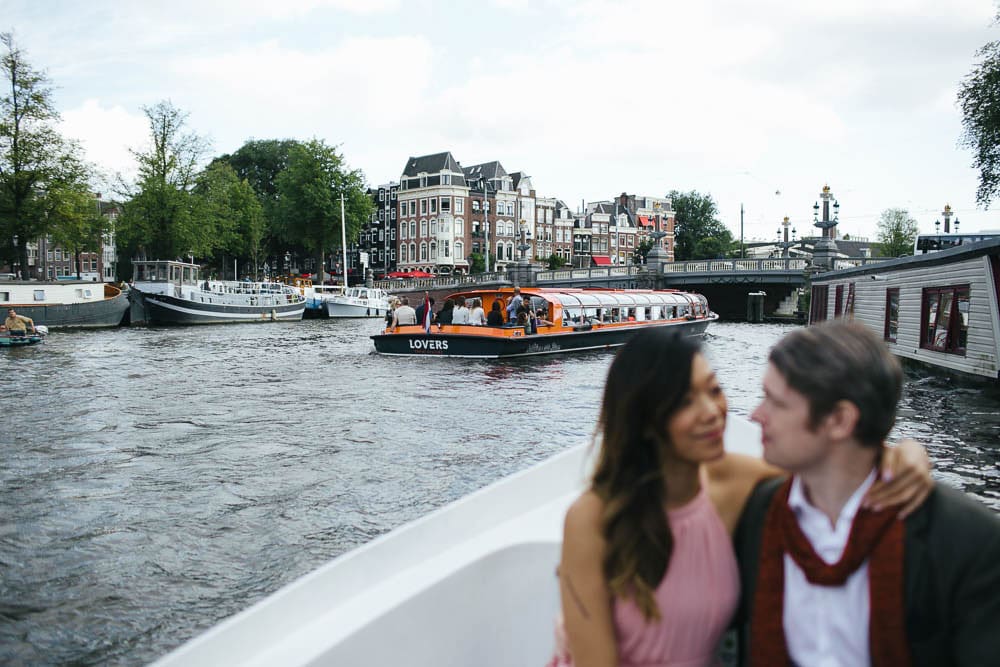 Amsterdam wedding photographer E-C - canals session