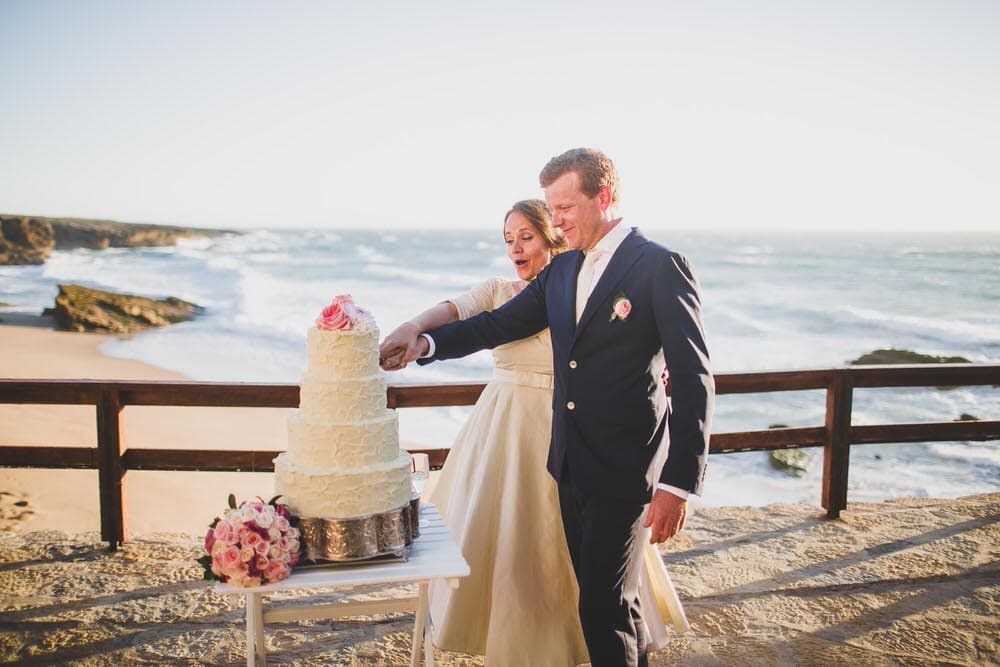 cake cuttin arribas by the sea cascais wedding