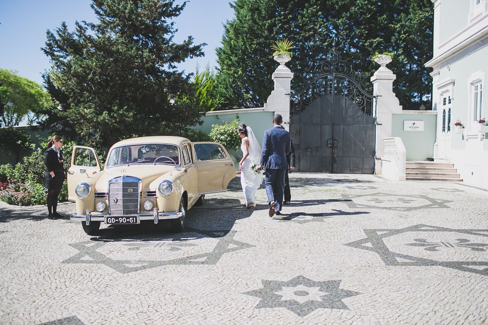 mercedes old car wedding