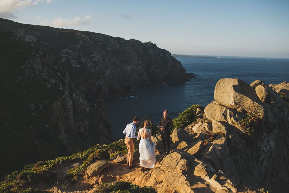 wedding in cliffs in ursa beach