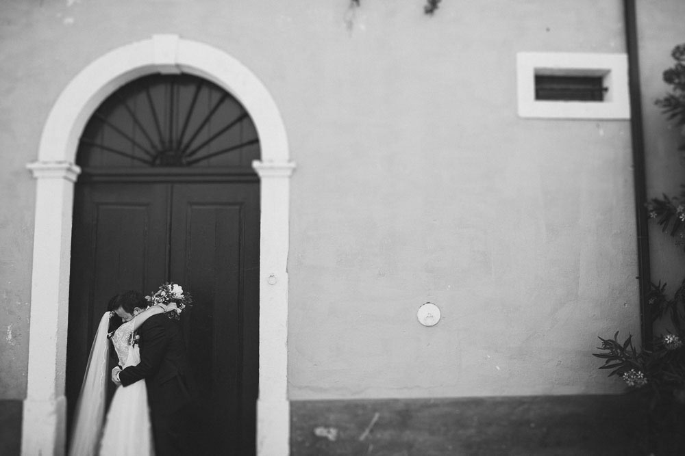 Old fashioned vineyards Sintra wedding photographer - Aisling-John