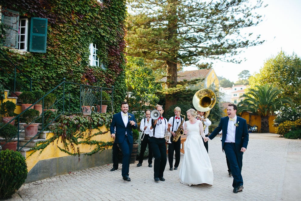 cottas jazz band quinta santa ana wedding #sintrawedding #sintraphotographer #portugalphotographer #quintasantana #vineyard #vineyardwedding #outdoorceremony