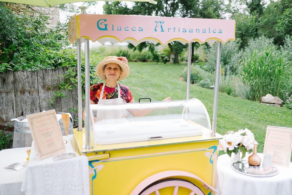 old fashioned ice cream trolley in Chateau Puissentut charming countryside wedding eva-andrew rustic french wedding www.jesuscaballero.com #rusticwedding #countryside #frenchwedding #ChateauPuissentut www.jesuscaballero.com