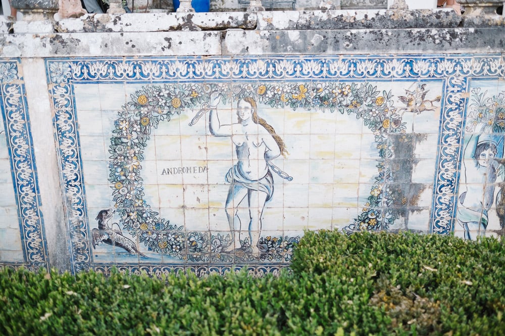 Andromeda at tiles in Lisbon