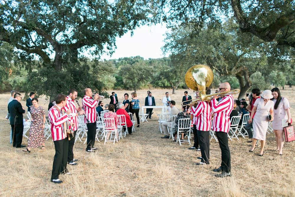 brass band cottas club Rustic boho wedding at countryside Alentejo Herdade dos Alfanges #rusticwedding #countryside #portugalvenue jesuscaballero.com