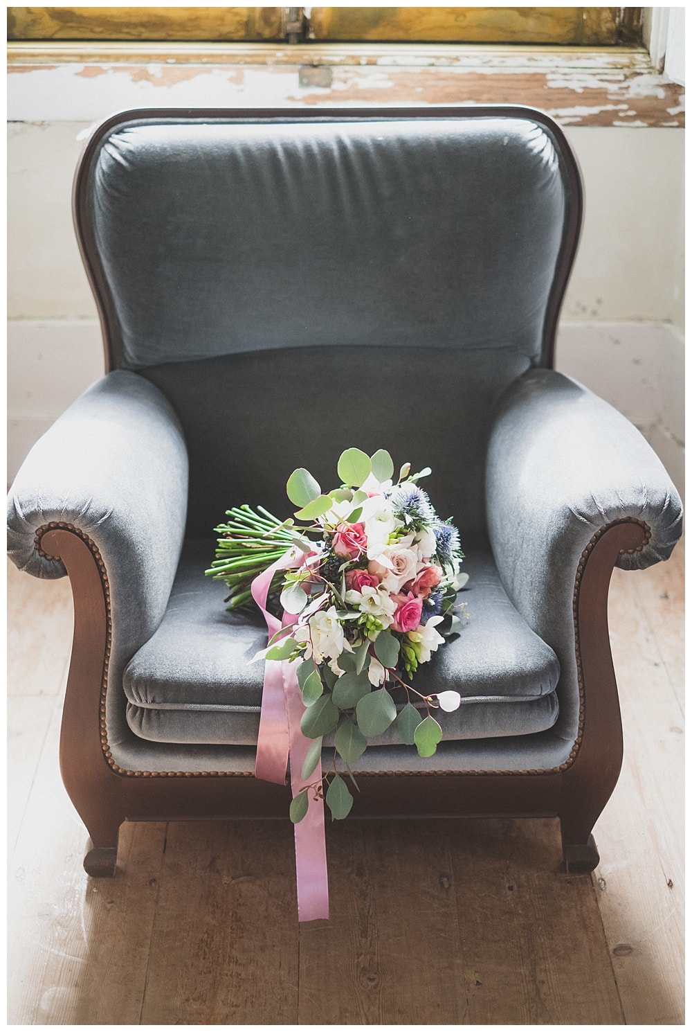 wedding bouquet on old vintage chair in SIntra 