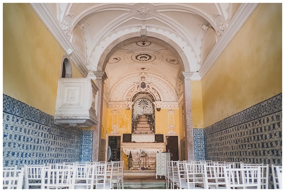 old chapel with tiles in the Quinta Vintage