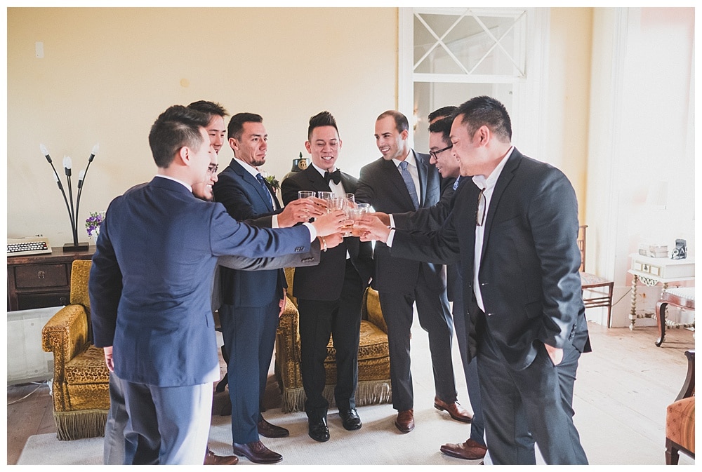 toast groomsmen and groom before wedding #toast #sintrawedding #bestman #groomsmen #quintamyvintagewedding