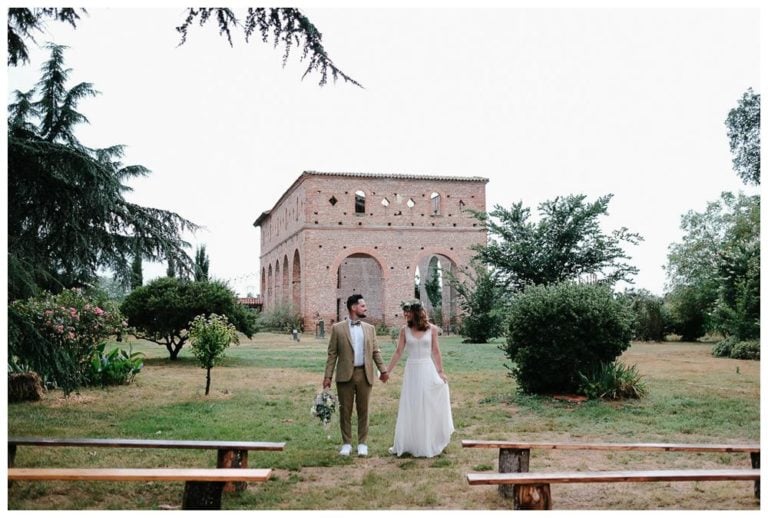 Summer french Toulouse countryside wedding at Domaine du Beyssac