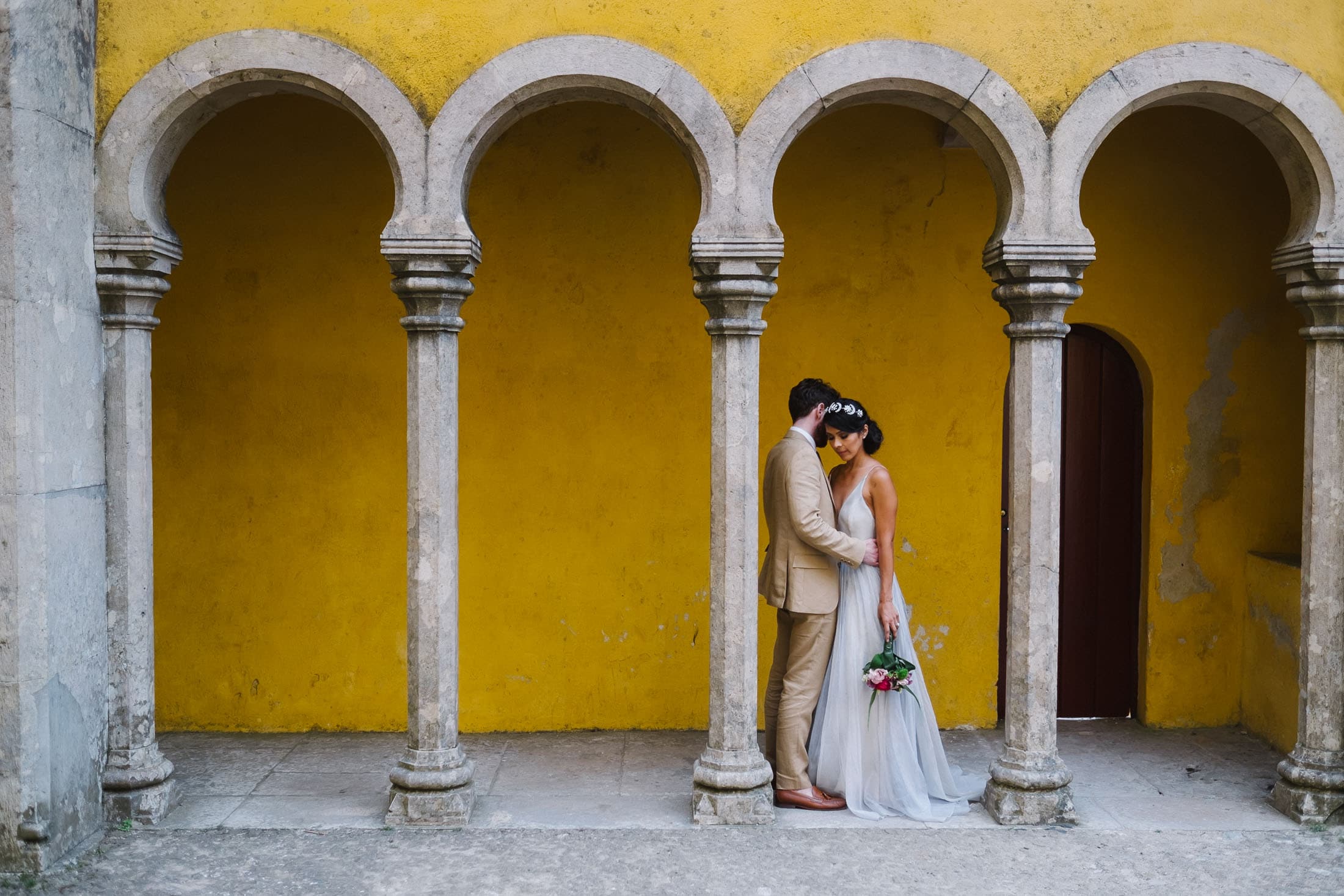 Modern Portugal elopement at colorful Pena Palace #sintraelopement #portugalwedding #lisbonelopement #sintrawedding