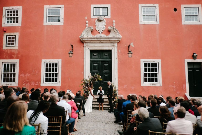 A tiled Lisbon wedding at Xabregas Palace
