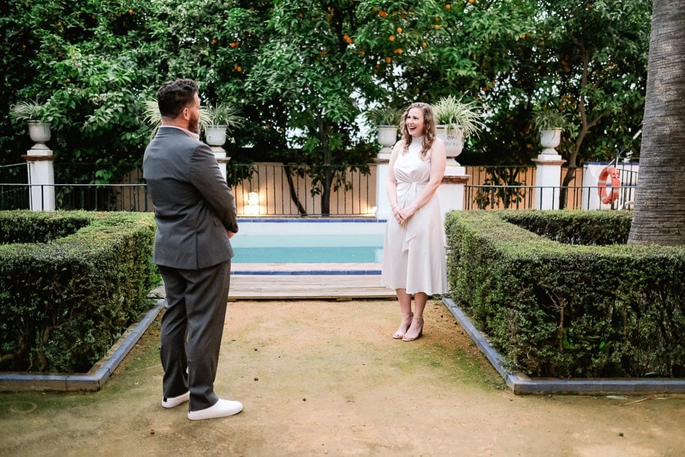 first look at private garden in Seville for intimate wedding