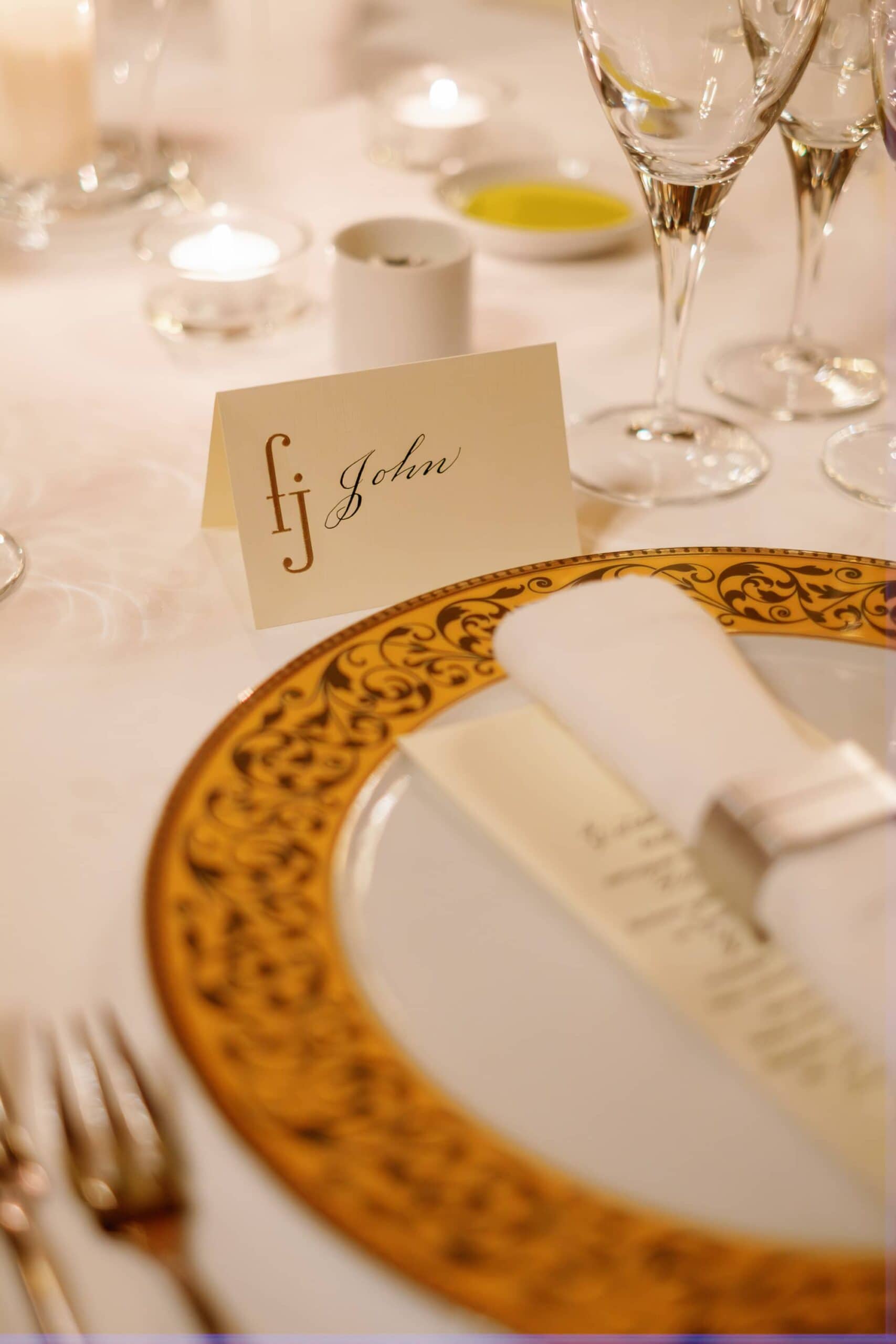 details of wedding table in pestana palace
